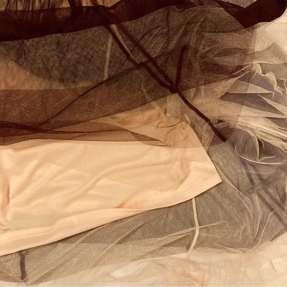 LC Lauren Conrad Runway tulle midi dress - Picture 15 of 15